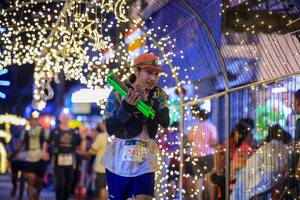 BIB: 5621
                            <button type="button" onclick="openModal(24875402)" class="btn btn-primary btn-sm float-right btn-popup" data-toggle="modal" data-target=".modal-high-quality">
                        <i class="fas fa-shopping-cart"></i> Add to Cart
                    </button>
                                            <button type="button" onclick="isThisMe(24875402, true)" class="btn btn-success btn-sm float-right btn-popup btn-isme hidden" data-toggle="tooltip" data-placement="bottom" title="นี่คือรูปของคุณใช่ไหม คลิกที่นี่เพื่อเอาเข้าอัลบั้ม">
                        <i class="fas fa-plus"></i> Add to album
                    </button>
                    <button type="button" onclick="isThisMe(24875402, false)" class="btn btn-warning btn-sm float-right btn-popup btn-isnotme hidden">
                        <i class="fas fa-ban"></i> Remove from album
                    </button>